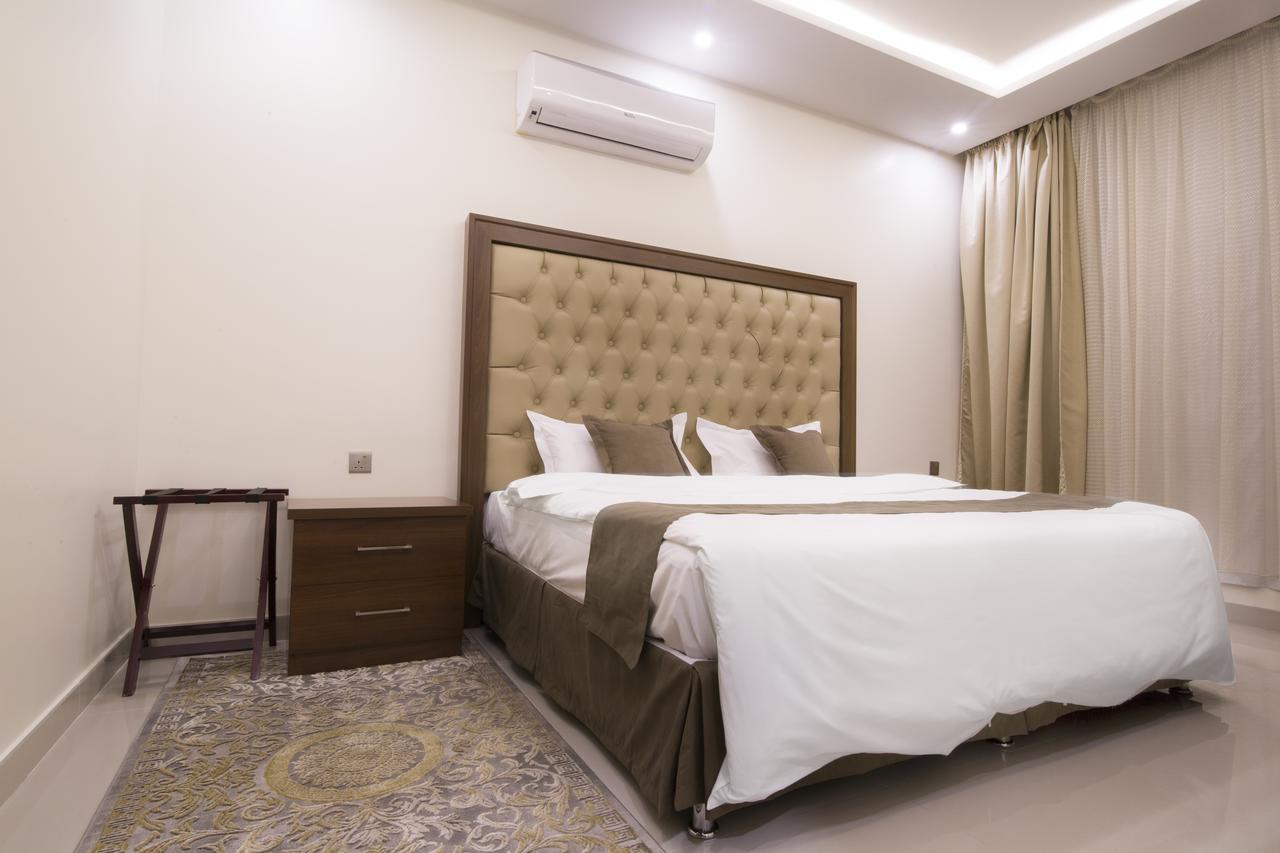منازل الريم للشقق المخدومة Riyadh Exterior photo
