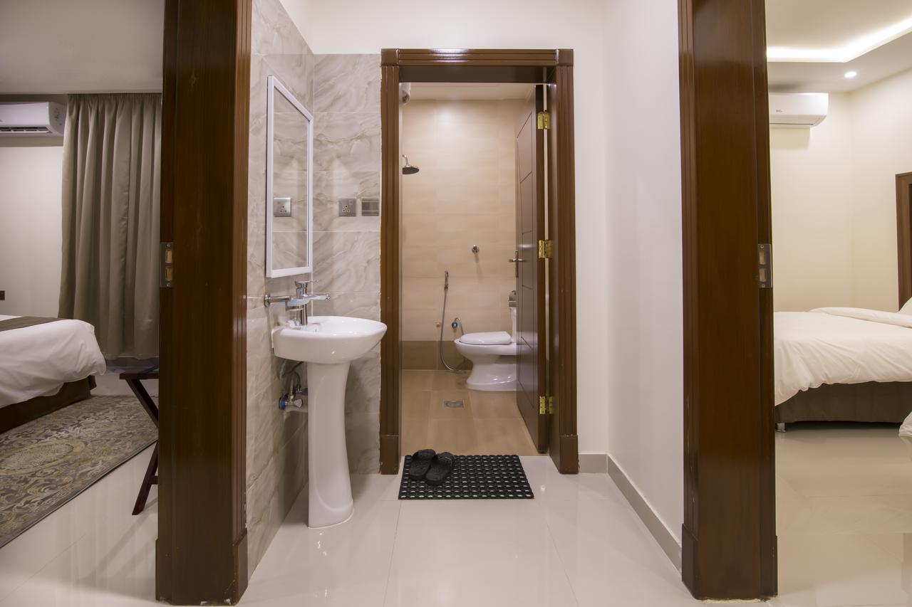 منازل الريم للشقق المخدومة Riyadh Exterior photo